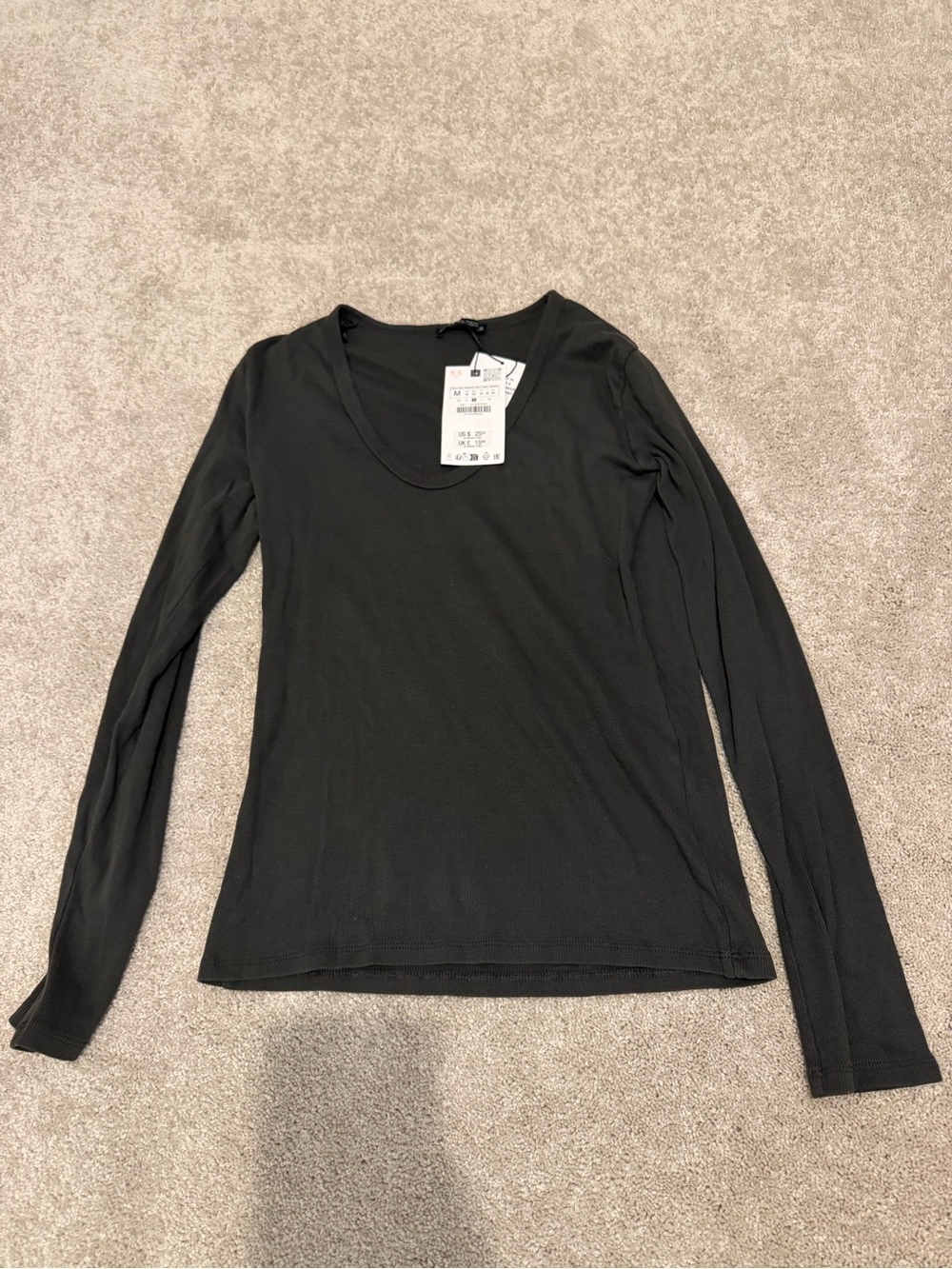 Zara Black Long Sleeve Scoop Neck Tee